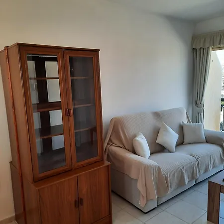 Appartement 1 Bedroom Flat On The 2nd Floor